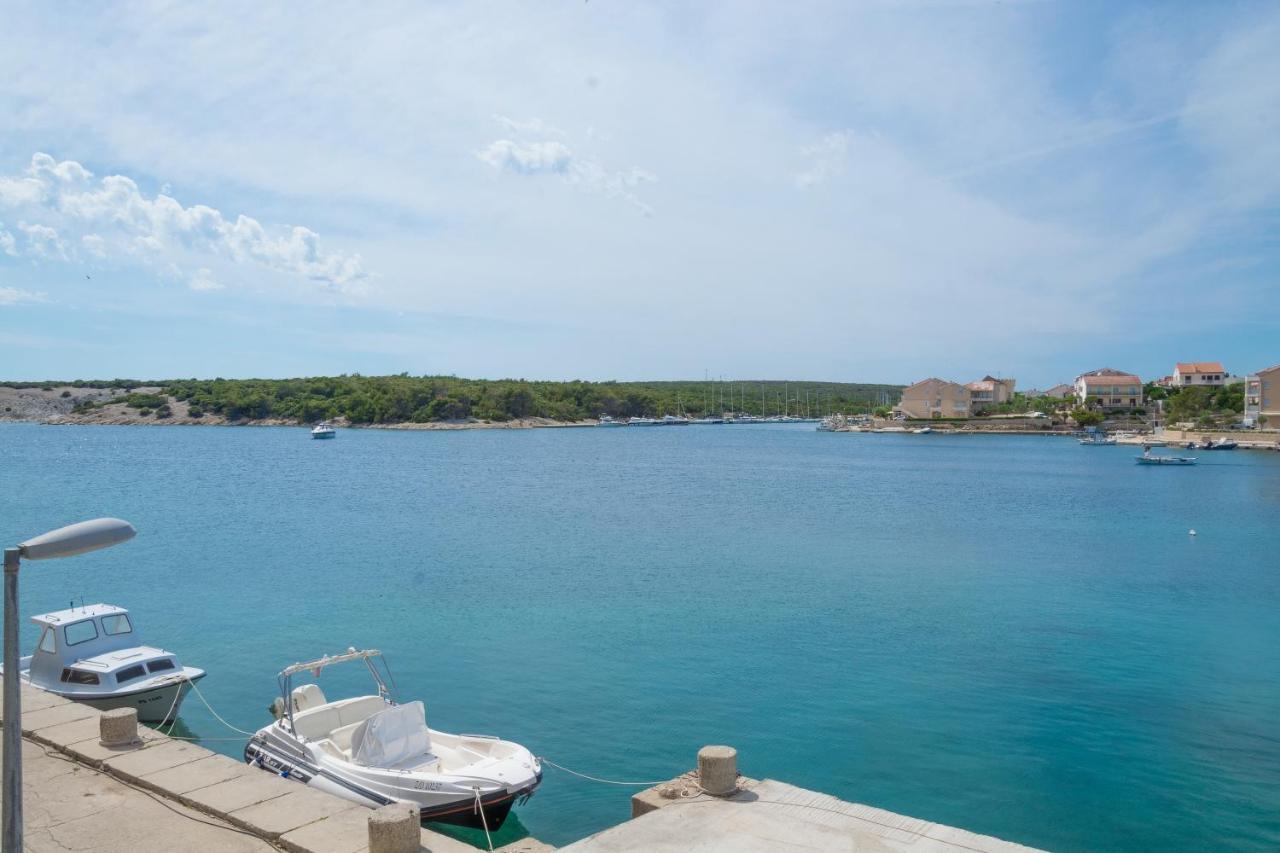 Apartments By The Sea Simuni, Pag - 18386 Kolan Εξωτερικό φωτογραφία