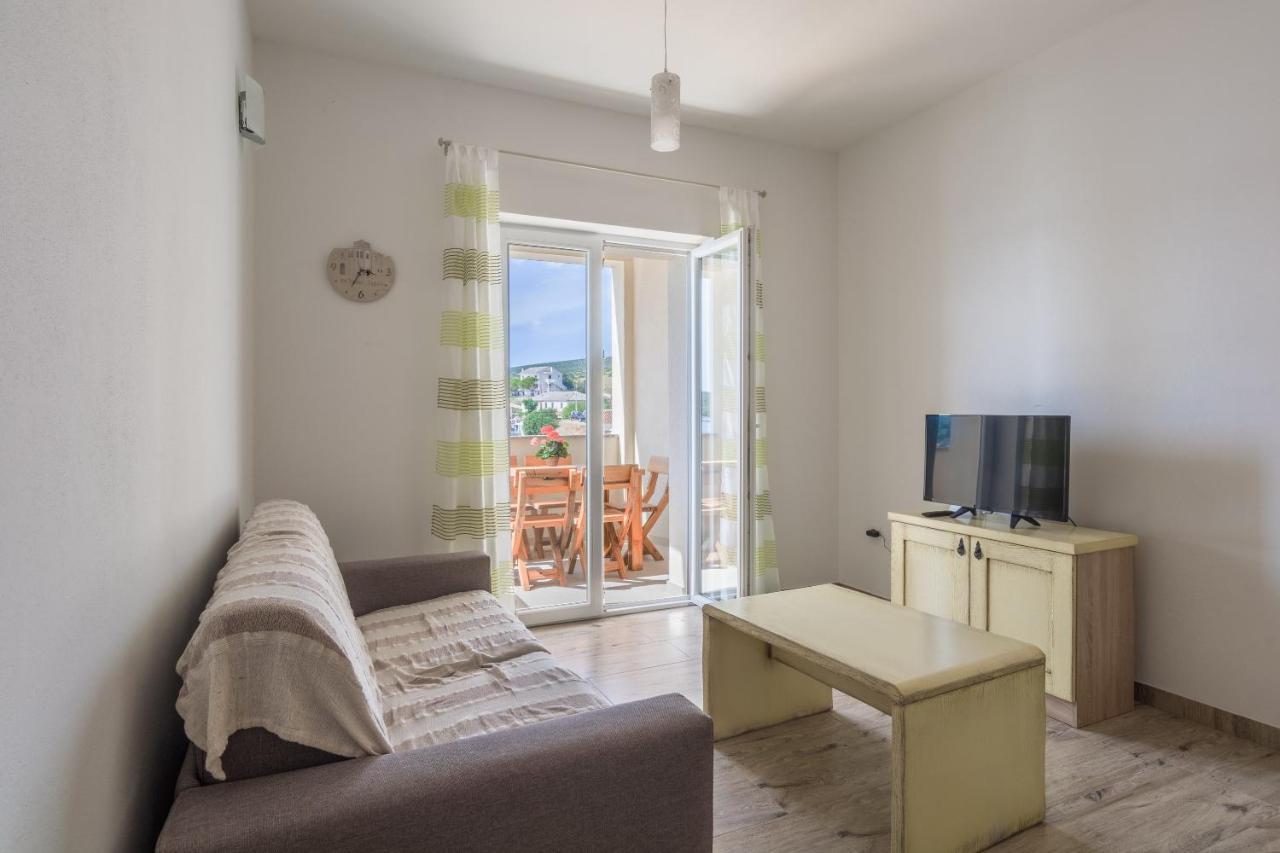 Apartments By The Sea Simuni, Pag - 18386 Kolan Εξωτερικό φωτογραφία